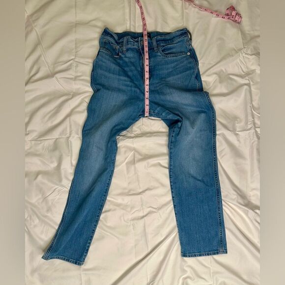 J.Crew High-Rise Classic Vintage Straight-Leg Jeans Size 28 Medium Wash G7007 - Picture 9 of 11